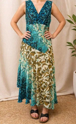 Dressbarn Y2K Inspired Abstract Print Flowy Midi Maxi Dress Size Medium thumbnail 1