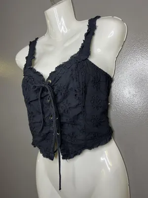 Urban Outfitters Tank Top Womens Small Black Embroidered Floral Lace Up Cropped thumbnail 3