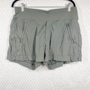 Athleta Dark Green‎ Trekkie North Shorts thumbnail 2