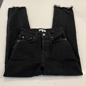 RE/DONE High Rise Stove Pipe Jeans in Jet Black Size 26 thumbnail 4
