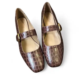 Y2K 90s Preppy Streetwear Brown Grunge Faux Croc Leather Mary Jane Ballet Ballerina Flats Gold Buckles Shoes Round Square Toe Office Siren Quiet Luxury Old Money #Dainty #Cottagecore #Whimsygoth #Dark Academia #Lolita Great condition thumbnail 2
