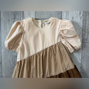 NWT- English Factor Neutral Quiet Luxury Colorblock Puff Sleeve Dress size small thumbnail 3