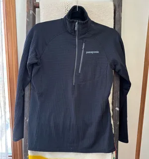 Patagonia pullover thumbnail 1