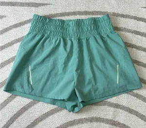Asics Women's Kelly Green Athletic Running Activewear Shorts Size Small thumbnail 1