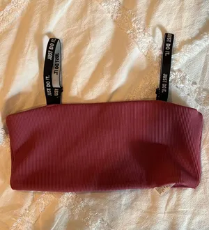 Nike Sports Bra thumbnail 1
