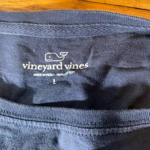 Vineyard vines t shirt thumbnail 3