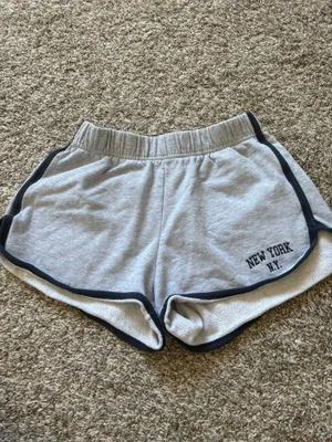 Brandy Melville Shorts thumbnail 3