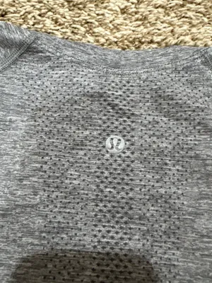 Gray Lululemon swiftly tech thumbnail 5