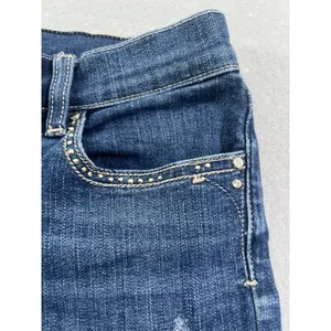 White House Black Market WHBM 6R Slim Ankle Jeans Distressed Medium‎ Wash Blue thumbnail 8