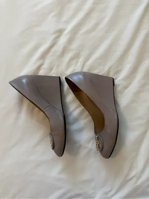 Tory Burch | Luna Taupe Gold-Accent Leather Wedges | 7 thumbnail 3