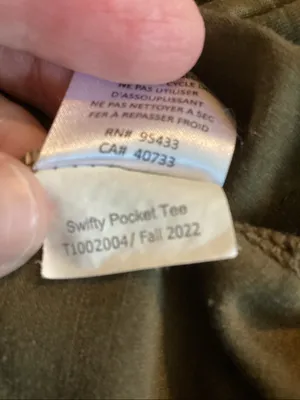 Toad & Co Swiftly Pocket Tee V-neck Size medium thumbnail 9