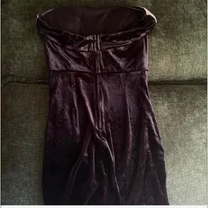 Windsor Black Velvet Mini Dress thumbnail 3