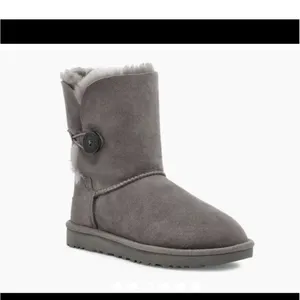 UGG Bailey Button Women's Boots Size Boots thumbnail 12