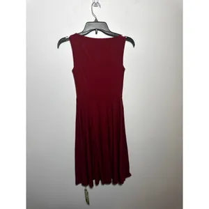Brand New OGL Women's Size XS Red Sleeveless Midi Dress With Pockets thumbnail 3