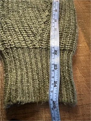 Universal Threads Cozy Olive Green Chunky Knit Cardigan, Size Small thumbnail 10