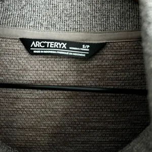 Arc’teryx Estella Sweater long sleeve granola girl gorpcore hiking trail mock S thumbnail 3