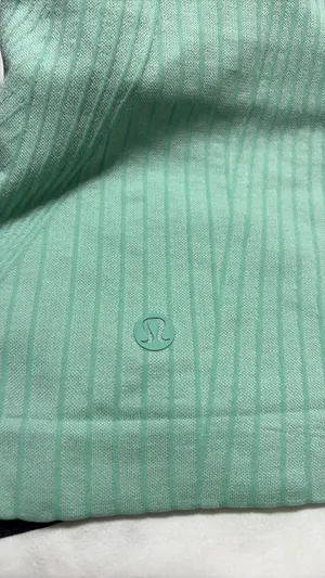 Lululemon Tank Top thumbnail 6