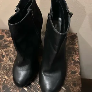 Call It Spring Black Ankle Boots with chunky 4 inch heel- 8.5 thumbnail 2