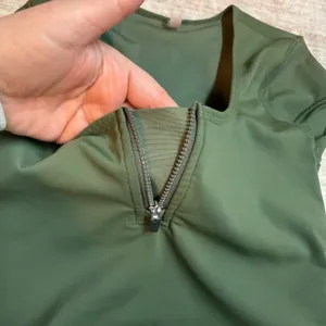 Free People Movement Womens Small Green Nylon Athletic Crop Top Workout Lined thumbnail 9