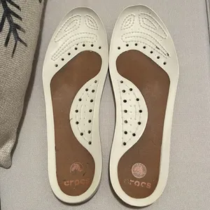 Crocs Brown Leather Deck Shoe Women’s Size 8 thumbnail 5