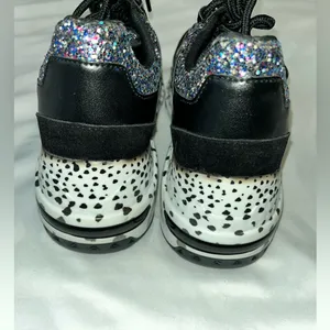 Steve Madden Barra-G platform fashion sneakers Stylish Black and Multicolor thumbnail 4