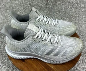 Adidas sneaker women’s size 9.5 thumbnail 3