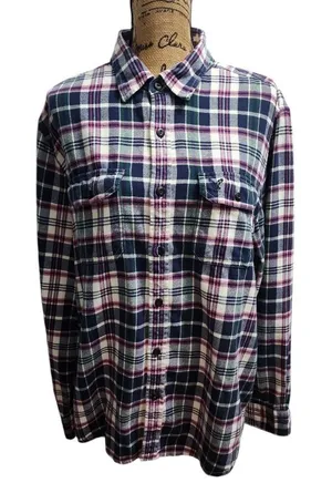 Amercan Eagle‎ Flannel Shirt Plaid Long Sleeve Button Up Casual Comfort Size XL thumbnail 1