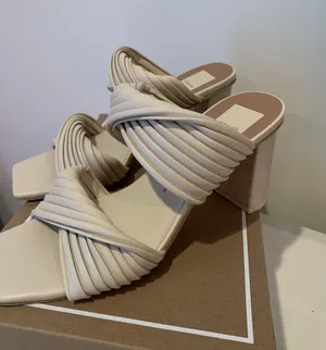 DV by Dolce Vita Heels thumbnail 2