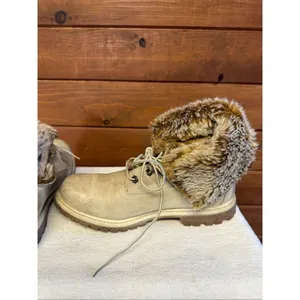 Timberland Waterproof Teddy Fleece Fold Over Fur boots light beige Sz 9.5 thumbnail 5