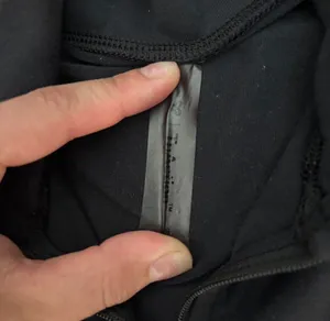 TNA Aritzia Zip-Up thumbnail 3