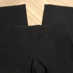 J.Crew Side Zipper Black Cropped Pants thumbnail 2