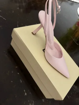 Open Edit Pink Heels thumbnail 3