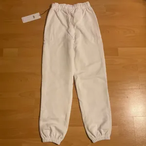 Alo Yoga Accolade Sweatpant White XXS thumbnail 5