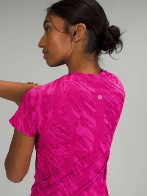 Lululemon Swiftly Tech Short Sleeve 2.0 Pink Yoga Pilates Outdoor Gym Training 4 thumbnail 3