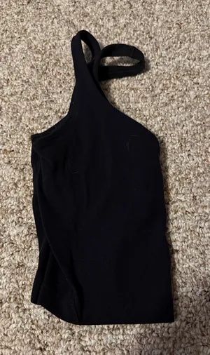 Lululemon Align Tank Black thumbnail 2
