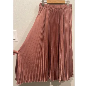 VICI Dusty Pink Pleated Accordion Skirt thumbnail 3