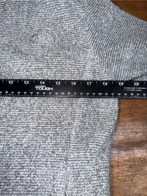 The North Face Fuzzy‎ Sweater Jacket Gray Full Zip Logo Gorpcore Outdoorsy Sz M thumbnail 6