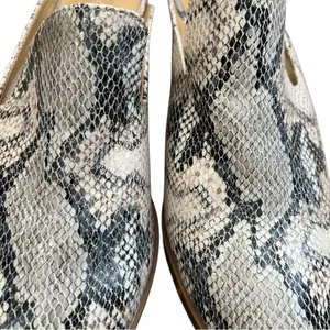 Chinese Laundry Snakeskin Pointed Toe Low Block Heel Mule Slides 7.5 thumbnail 8