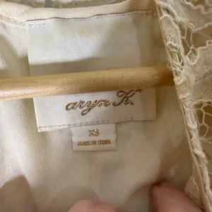 Aryn K Cream Lace‎ Pencil Midi Dress Size XS thumbnail 4