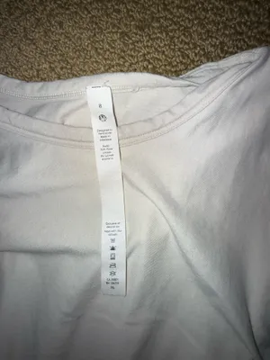 Lululemon top thumbnail 2