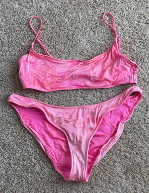 Triangl Bikini Set thumbnail 2