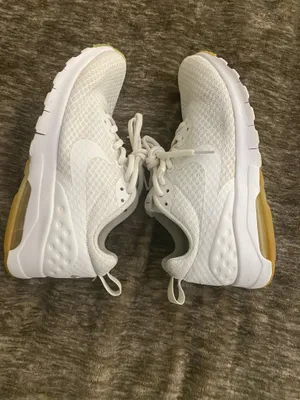 Nike Air Max Motion LW ‘White’ Womens Shoes Size 7.5 thumbnail 5