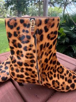 Ann Taylor $268 Leopard Calf Hair Skinny Heel Pointed Toe Booties Size 8M thumbnail 7
