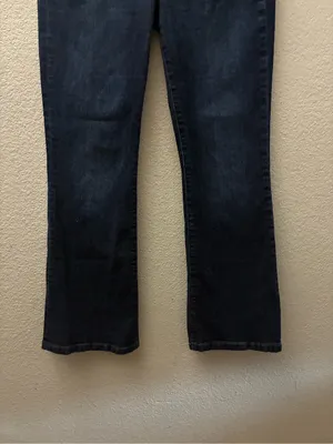 GAP 70's High Rise Flare Jeans in Dark Wash 28 thumbnail 6