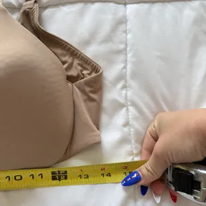 Skims Demi Bra T Shirt Womens 36D Beige‎ Quiet Luxury Feminine Coquette Dainty thumbnail 2