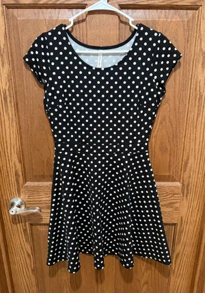 Gilli Black and White Polka Dot Dress thumbnail 1
