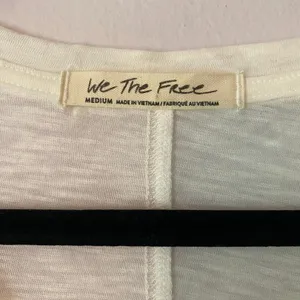 We The Free White V-neck Oversized Tee Cotton Long Sleeve Loungewear Medium thumbnail 2
