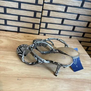 Scoop Snakeskin Print Heels Size 7‎ thumbnail 7