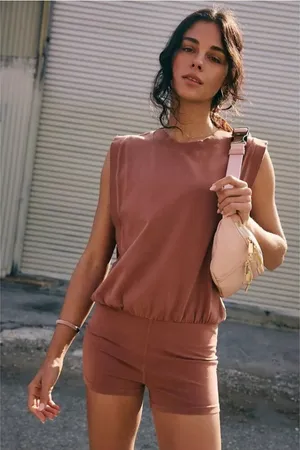 FREE PEOPLE Movement Hot Shot Shortsie in Sequoia Size X-Small thumbnail 1