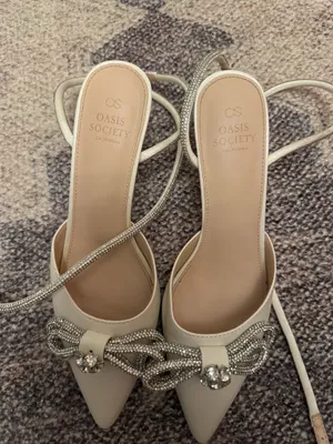 Pointed toe kitten heels sparkle bow White Size 9 thumbnail 4